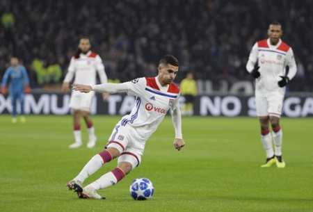 还展示了滑 还展示了滑